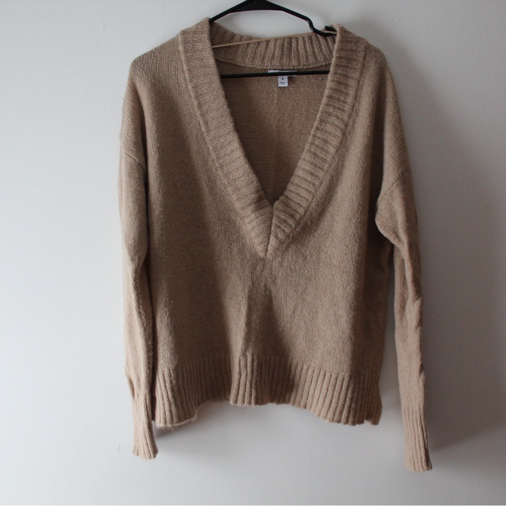 Bar III Classic Tan V-Neck Sweater